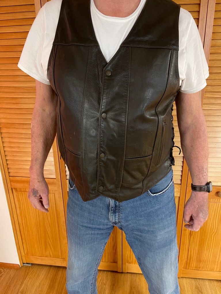 Usa Made. Men's Chocolate Brown Leather Snap-Front Vest With Side Lace-Up Xxl